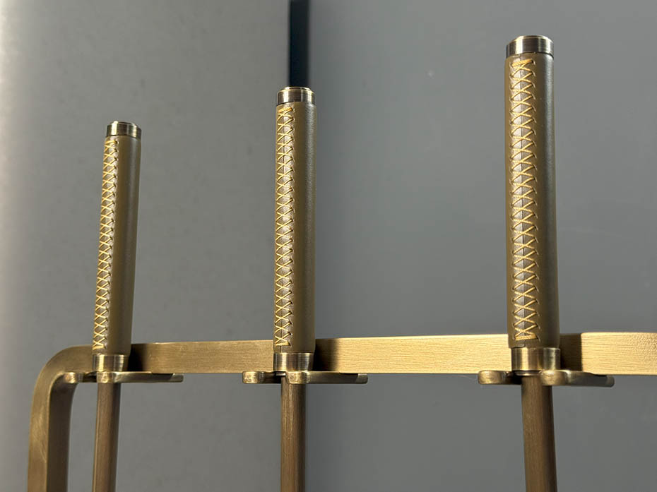 Каминный набор с дровницей FURNITEK FG-01124 античная латунь