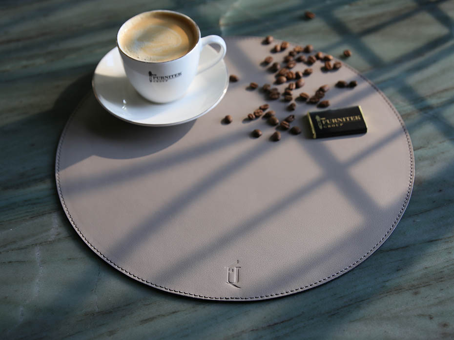 Сервировочная салфетка FURNITEK FG-03001 на стол из натуральной кожи и замши