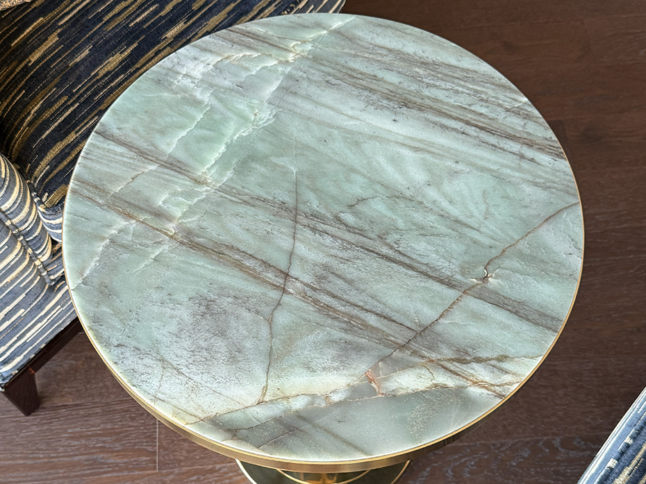 Столик кофейный Ar-Deco FG-054 круглый полированная латунь