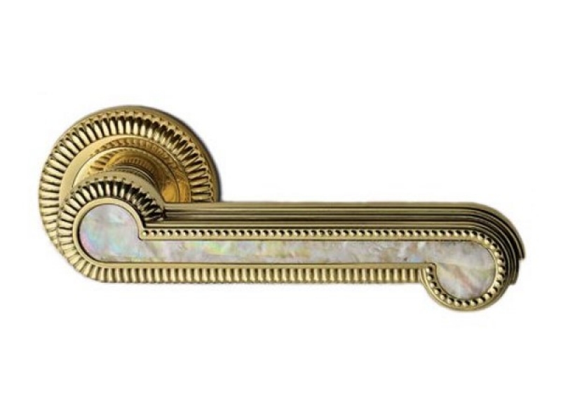 Дверная ручка на розетке Enrico Cassina MADREPERLA C03011 полированная латунь