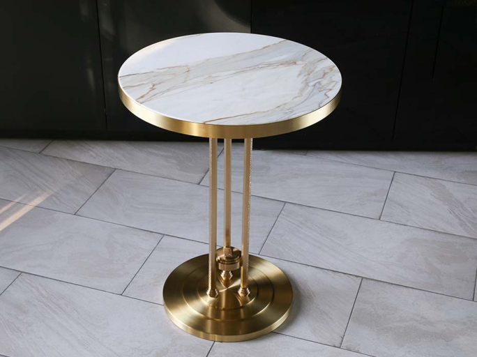 Стол кофейный круглый FURNITEK FG-061 матовая латунь