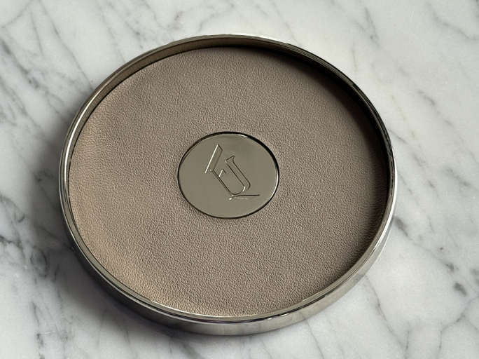 Набор премиальных костеров из натуральной кожи FURNITEK FG-418 (5шт) цвет серый