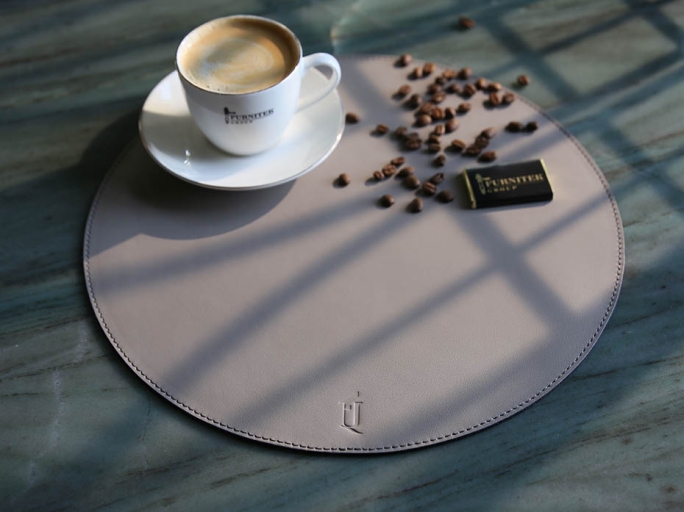 Сервировочная салфетка FURNITEK FG-03001 на стол из натуральной кожи и замши круглая 350мм