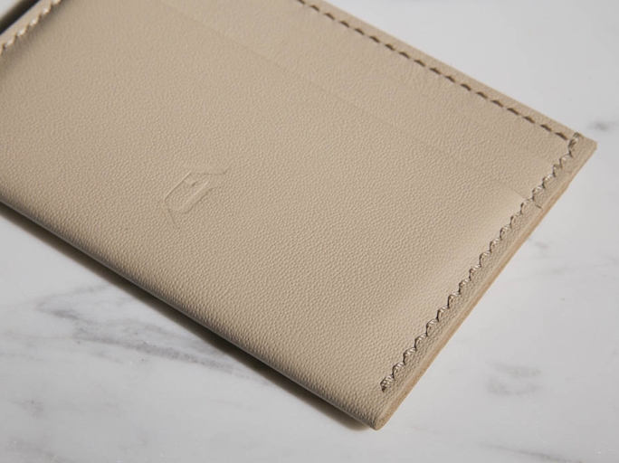 Картхолдер из натуральной кожи FURNITEK модель FG-041007 Elegans Power Beige, № 1