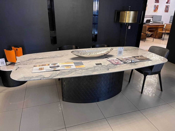 Стол обеденный лодка Ar-Deco FG-045 овальный чернёная латунь