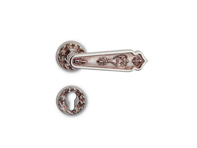 Дверная ручка на розетке Salice Paolo DUBAI 3340 античное серебро
