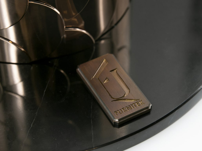 Столик кофейный круглый Ar-Deco Furnitek FG-028 из латуни