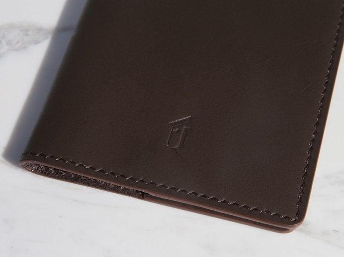 Обложка кожаная на паспорт FURNITEK модель FG-0202515 в подарочной коробке