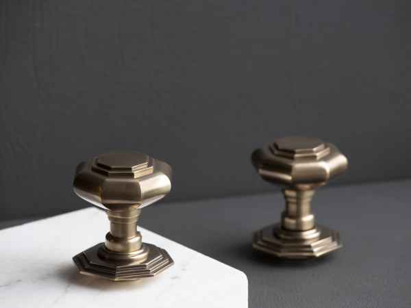 Ручки-кнобы Frank Allart материал латунь